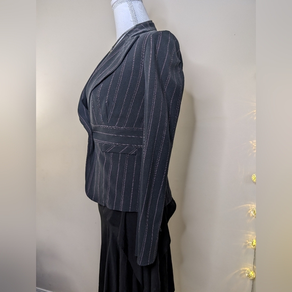 Y2K Pink Pinstripe Blazer - Picture 2 of 8